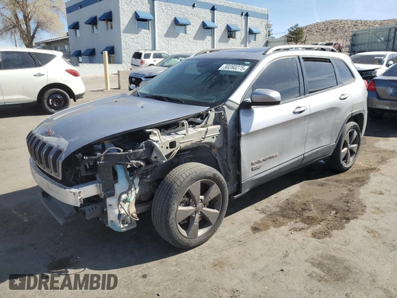 2017 Jeep Cherokee Latitude с VIN 1C4PJLCS3HW514430, выставлен на аукционе Copart как лот 50260275 с пробегом 120 021 миль миль и Списание • Salvage title. История ставок и продаж доступна на DreamBid. Изображение 1.