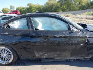 2014 BMW 2 Series M235i with VIN WBA1J7C50EVX33903, listed as a IAAI auction lot 40207684 with 81,766 mi miles and . Bid and sale history available at DreamBid. Image 12.