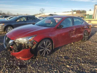 2020 Nissan Altima SR with VIN 1N4AL4CV6LC138418, listed as a Copart auction lot 83537514 with 139,674 mi miles and Salvage Title. Bid and sale history available at carsss.com. Image 1.