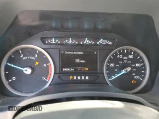 2022 Ford F-250 XL z VIN 1FT7W2BT1NEF29743, wystawiony jako Copart lot #57487725 z przebiegiem 69 686 mil mil oraz Szkoda całkowita • Salvage title. Historia ofert i sprzedaży dostępna na DreamBid. Obrazek 9.