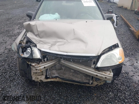 2003 Honda Civic LX with VIN 2HGES16553H620059, listed as a IAAI auction lot 41967662 with 119,918 mi miles and . Bid and sale history available at DreamBid. Image 6.