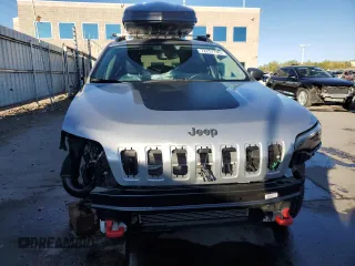 2020 Jeep Cherokee Trailhawk Elite with VIN 1C4PJMBN7LD612656, listed as a Copart auction lot 72257793 with 19,292 mi miles and . Bid and sale history available at DreamBid. Image 5.