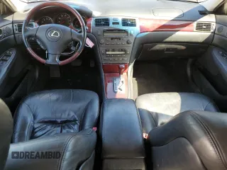 2002 Lexus ES 300 с VIN JTHBF30G225027243, выставлен на аукционе Copart как лот 47233685 с пробегом 204 021 миль миль и Списание • Salvage title. История ставок и продаж доступна на DreamBid. Изображение 8.