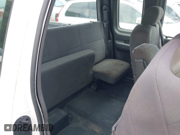 2003 Ford F-150 XL with VIN 1FTRX07263KD53880, listed as a IAAI auction lot 42422353 with 192,630 mi miles and . Bid and sale history available at DreamBid. Image 8.