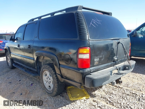 2002 Chevrolet Suburban LT with VIN 3GNFK16Z02G335992, listed as a IAAI auction lot 41831565 with 267,849 mi miles. Bid and sale history available at carsss.com. Image 3.