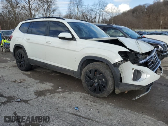 2024 Volkswagen Atlas SE z VIN 1V2HR2CA9RC541812, wystawiony jako Copart lot #48036545 z przebiegiem 16 014 mil mil oraz Szkoda całkowita • Salvage title. Historia ofert i sprzedaży dostępna na DreamBid. Obrazek 4.