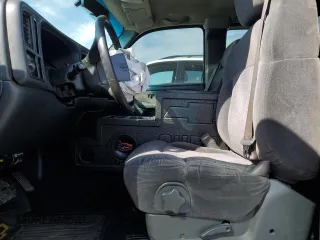 2001 Chevrolet Silverado 1500 LT with VIN 1GCEC19T01Z328774, listed as a Copart auction lot 51870105 with Not Provided miles and Salvage Title. Bid and sale history available at DreamBid. Image 7.