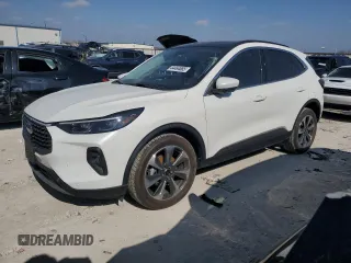 2024 Ford Escape Platinum with VIN 1FMCU9JAXRUA33229, listed as a Copart auction lot 44464685 with 5,431 mi miles and Salvage Title. Bid and sale history available at carsss.com. Image 1.