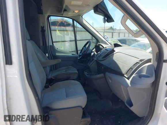 2015 Ford Transit Cargo с VIN 1FTYR2CG0FKA15544, выставлен на аукционе IAAI как лот 42522021 с пробегом 310 509 миль миль и . История ставок и продаж доступна на DreamBid. Изображение 5.