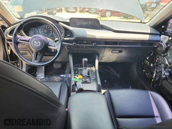 2021 Mazda 3 Select with VIN JM1BPABL0M1330190, listed as a Copart auction lot 62727635 with Not provided miles and Clean title. Bid and sale history available at DreamBid. Image 9.
