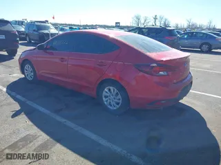 2020 Hyundai Elantra SE with VIN 5NPD74LF5LH619835, listed as a IAAI auction lot 41620772 with 39,744 mi miles. Bid and sale history available at carsss.com. Image 3.