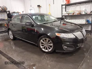 2009 Lincoln MKS with VIN 1LNHM93R69G605596, listed as a IAAI auction lot 41657429 with 204,923 mi miles and . Bid and sale history available at DreamBid. Image 1.