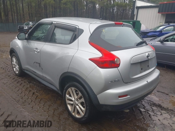 2014 Nissan Juke S with VIN JN8AF5MR6ET354169, listed as a IAAI auction lot 41533736 with 1 mi miles. Bid and sale history available at carsss.com. Image 3.