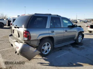 2008 Chevrolet TrailBlazer 1LT with VIN 1GNDT13S382256555, listed as a Copart auction lot 42164235 with 223,486 mi miles and Salvage Title. Bid and sale history available at DreamBid. Image 3.