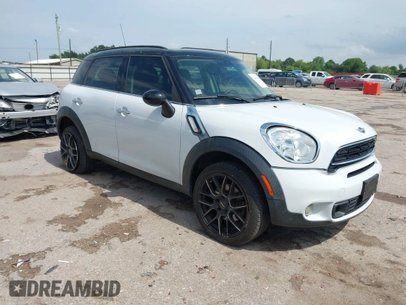 2016 MINI Countryman S with VIN WMWZC3C53GWP53582, listed as a IAAI auction lot 42400636 with Not provided miles and . Bid and sale history available at DreamBid. Image 1.