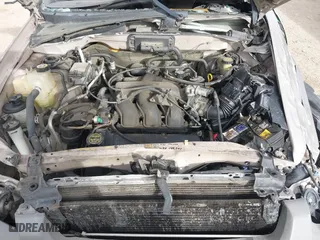 2001 Ford Escape XLT with VIN 1FMCU04151KB58369, listed as a IAAI auction lot 40711508 with 1 mi miles. Bid and sale history available at carsss.com. Image 10.