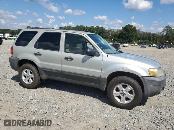 2005 Ford Escape XLT with VIN 1FMYU03115KB27374, listed as a Copart auction lot 72568654 with Not Provided miles and Salvage Title. Bid and sale history available at DreamBid. Image 4.