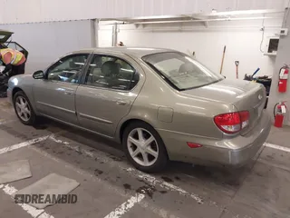 2003 Infiniti I35 Luxury with VIN JNKDA31A53T117792, listed as a IAAI auction lot 41210068 with 94,684 mi miles. Bid and sale history available at carsss.com. Image 3.