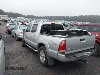 2007 Toyota Tacoma PreRunner with VIN 5TEJU62N27Z344993, listed as a IAAI auction lot 40858670 with 203,586 mi miles and . Bid and sale history available at DreamBid. Image 3.