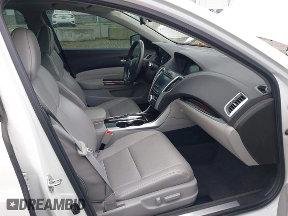 2015 Acura TLX V6 Tech with VIN 19UUB3F57FA009086, listed as a IAAI auction lot 41735411 with 212,203 mi miles. Bid and sale history available at carsss.com. Image 5.