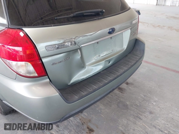 2009 Subaru Outback Ltd with VIN 4S4BP66C797316617, listed as a IAAI auction lot 42116772 with 168,117 mi miles. Bid and sale history available at carsss.com. Image 6.