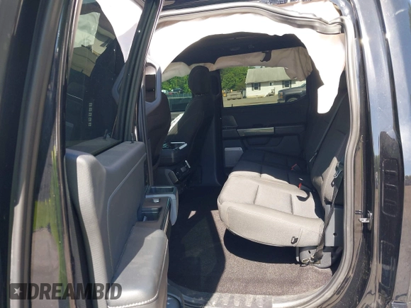 2021 Ford F-150 XL with VIN 1FTFW1E58MFB55529, listed as a IAAI auction lot 42219920 with 39,472 mi miles and . Bid and sale history available at DreamBid. Image 8.