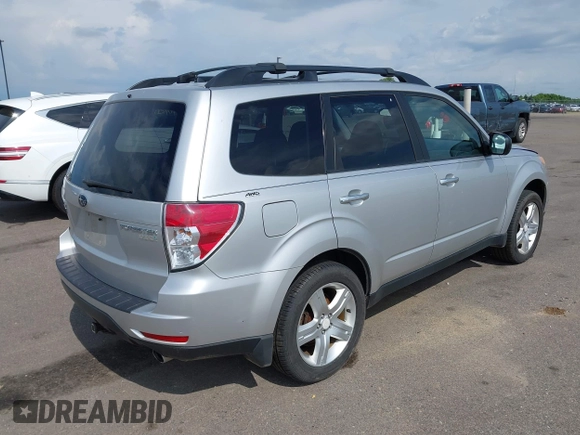2010 Subaru Forester X Premium with VIN JF2SH6CC3AH781479, listed as a IAAI auction lot 42466766 with 167,317 mi miles and . Bid and sale history available at DreamBid. Image 4.