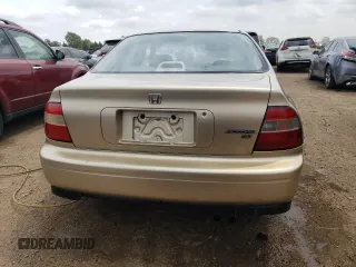 1995 Honda Accord EX with VIN JHMCD5659SC052874, listed as a Copart auction lot 55219044 with 178,766 mi miles and Salvage Title. Bid and sale history available at carsss.com. Image 6.