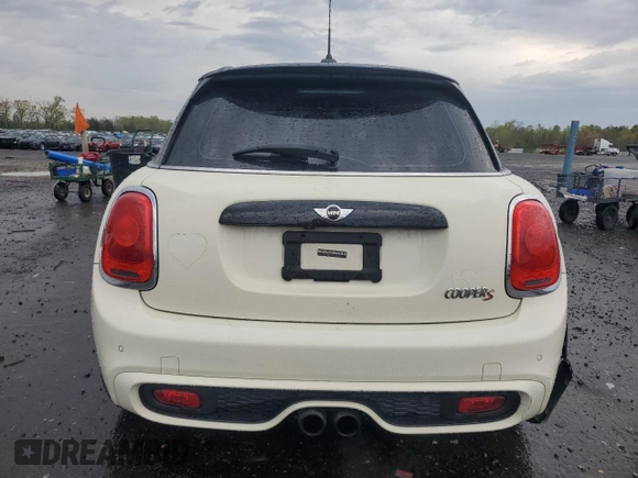 2018 MINI Hardtop 4 Door Cooper S with VIN WMWXU3C51J2F50454, listed as a Copart auction lot 53236535 with 65,151 mi miles and Salvage title. Bid and sale history available at DreamBid. Image 6.