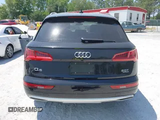 2018 Audi Q5 Premium Plus z VIN WA1BNAFY7J2231166, wystawiony jako IAAI lot #42048232 z przebiegiem 81 818 mil mil oraz . Historia ofert i sprzedaży dostępna na DreamBid. Obrazek 16.