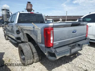 2024 Ford F-350 XL z VIN 1FT8W3DT0REE02530, wystawiony jako Copart lot #55286245 z przebiegiem 27 008 mil mil oraz Szkoda całkowita • Salvage title. Historia ofert i sprzedaży dostępna na DreamBid. Obrazek 2.