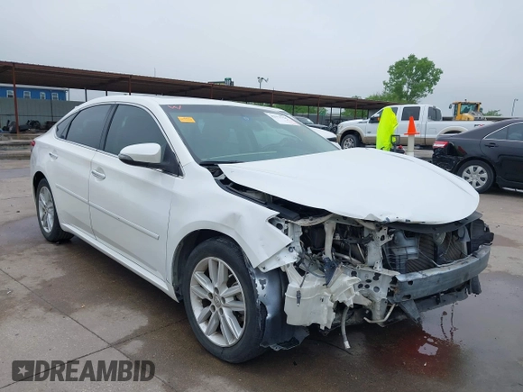 2014 Toyota Avalon Limited z VIN 4T1BK1EB6EU098479, wystawiony jako IAAI lot #42171736 z przebiegiem 92 290 mil mil oraz . Historia ofert i sprzedaży dostępna na DreamBid. Obrazek 1.