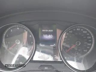 2019 Volkswagen Atlas SE z VIN 1V2WR2CA9KC593891, wystawiony jako IAAI lot #41947078 z przebiegiem 74 525 mil mil oraz . Historia ofert i sprzedaży dostępna na DreamBid. Obrazek 7.