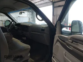 1999 Ford F-250 XL z VIN 1FTNX21S1XEA96540, wystawiony jako IAAI lot #41631269 z przebiegiem 189 883 mil mil oraz . Historia ofert i sprzedaży dostępna na DreamBid. Obrazek 5.
