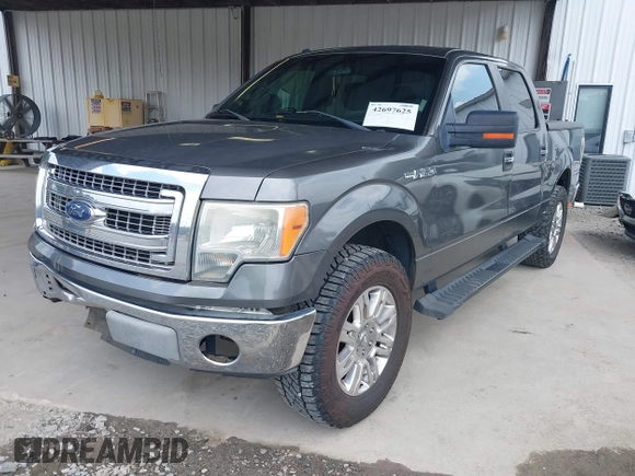 2013 Ford F-150 XL с VIN 1FTFW1CF9DFB95730, выставлен на аукционе IAAI как лот 42697625 с пробегом 228 385 миль миль и . История ставок и продаж доступна на DreamBid. Изображение 2.