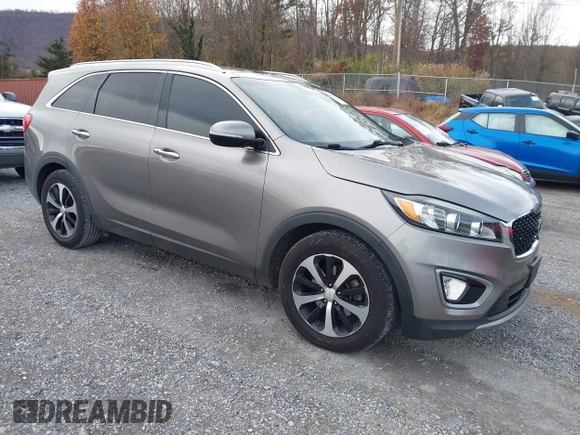2016 Kia Sorento EX with VIN 5XYPH4A57GG107009, listed as a IAAI auction lot 40882550 with 163,329 mi miles. Bid and sale history available at carsss.com. Image 1.