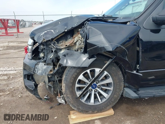2016 Ford Expedition Max XLT с VIN 1FMJK1JT3GEF53263, выставлен на аукционе IAAI как лот 41894332 с пробегом 231 309 миль миль и . История ставок и продаж доступна на DreamBid. Изображение 6.