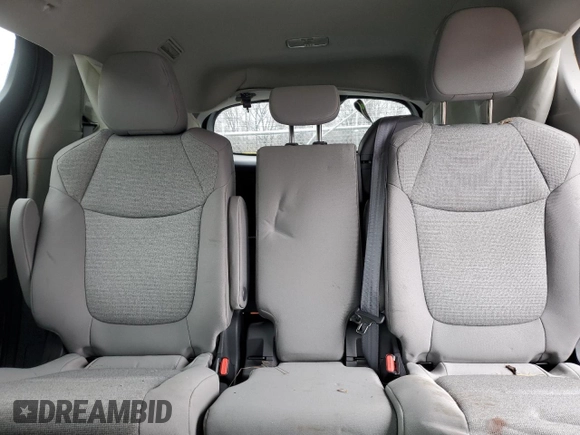 2024 Toyota Sienna LE with VIN 5TDKRKEC2RS203592, listed as a Copart auction lot 42538235 with 20,097 mi miles and Non Repairable. Bid and sale history available at carsss.com. Image 10.