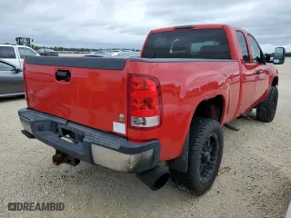 2013 GMC Sierra 2500HD SLE with VIN 1GT220C81DZ271817, listed as a Copart auction lot 74941584 with 0 mi miles and Salvage Title. Bid and sale history available at carsss.com. Image 3.