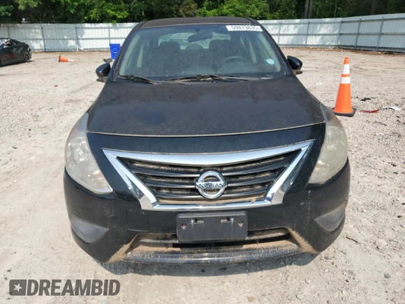 2016 Nissan Versa SV z VIN 3N1CN7AP3GL846612, wystawiony jako Copart lot #59813835 z przebiegiem Nie podano mil oraz Czysty tytuł • Clean title. Historia ofert i sprzedaży dostępna na DreamBid. Obrazek 5.