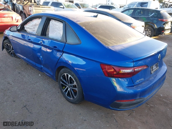 2024 Volkswagen Jetta Sport with VIN 3VWBM7BU7RM075033, listed as a IAAI auction lot 41355703 with 6,370 mi miles. Bid and sale history available at carsss.com. Image 3.