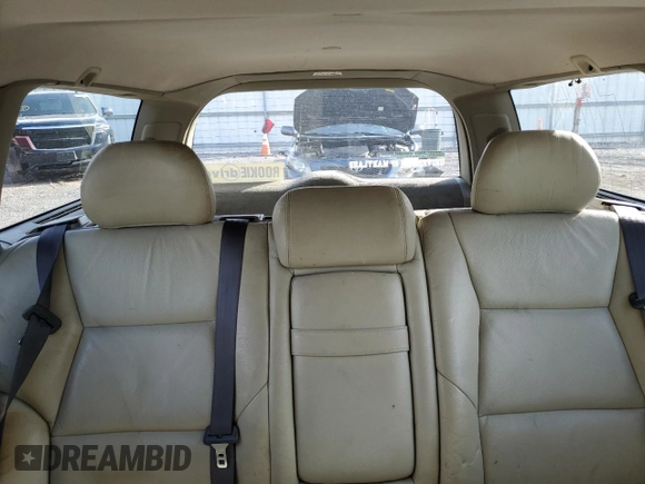 2004 Volvo V70 with VIN YV1SW59V842395259, listed as a Copart auction lot 52301795 with 213,776 mi miles and Salvage Title. Bid and sale history available at carsss.com. Image 10.
