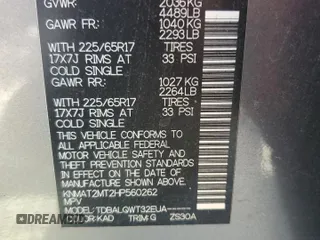 2017 Nissan Rogue SV z VIN KNMAT2MT2HP560262, wystawiony jako Copart lot #54861885 z przebiegiem 109 604 mil mil oraz Szkoda całkowita • Salvage title. Historia ofert i sprzedaży dostępna na DreamBid. Obrazek 13.