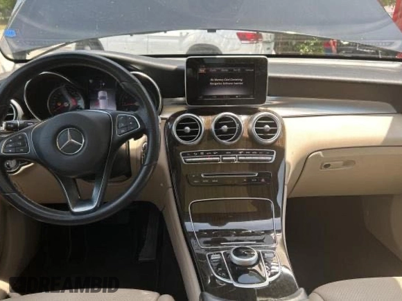 2019 Mercedes-Benz GLC 300 with VIN WDC0G4JBXKV139183, listed as a Copart auction lot 62081645 with 55,145 mi miles and Salvage title. Bid and sale history available at DreamBid. Image 9.