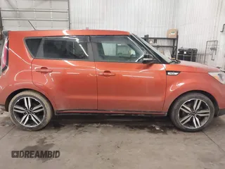 2018 Kia Soul ! with VIN KNDJX3AA4J7587286, listed as a IAAI auction lot 41657795 with 104,533 mi miles. Bid and sale history available at carsss.com. Image 14.
