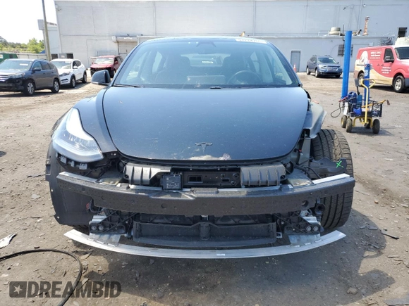 2020 Tesla Model 3 Performance z VIN 5YJ3E1EC8LF646755, wystawiony jako Copart lot #57224755 z przebiegiem 38 556 mil mil oraz Szkoda całkowita • Salvage title. Historia ofert i sprzedaży dostępna na DreamBid. Obrazek 5.