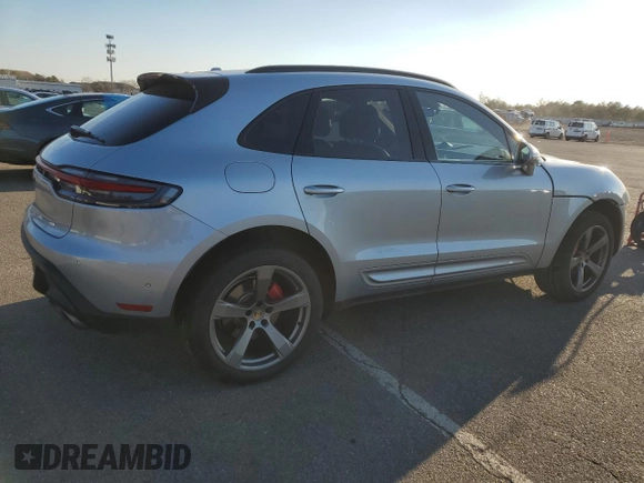 2022 Porsche Macan S с VIN WP1AG2A56NLB24641, выставлен на аукционе Copart как лот 47039905 с пробегом 41 975 миль миль и Списание • Salvage title. История ставок и продаж доступна на DreamBid. Изображение 3.