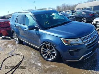 2019 Ford Explorer Limited z VIN 1FM5K8F88KGA37833, wystawiony jako IAAI lot #41603183 z przebiegiem 103 042 mil mil oraz . Historia ofert i sprzedaży dostępna na DreamBid. Obrazek 1.