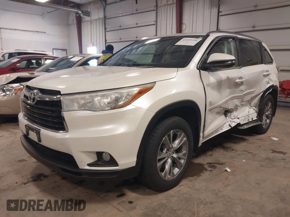 2015 Toyota Highlander XLE z VIN 5TDJKRFH9FS115122, wystawiony jako IAAI lot #41925336 z przebiegiem 159 518 mil mil oraz . Historia ofert i sprzedaży dostępna na DreamBid. Obrazek 2.