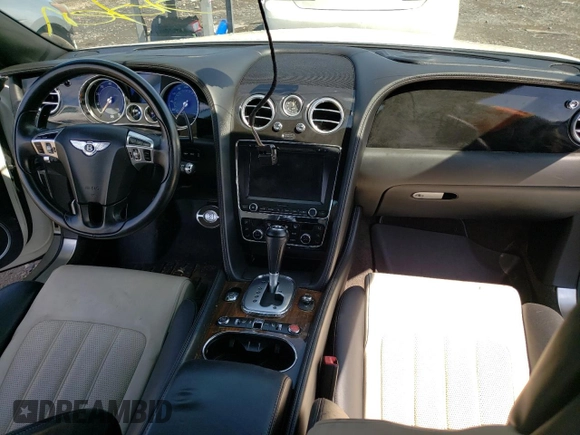 2013 Bentley Continental GT z VIN SCBGT3ZA4DC080364, wystawiony jako Copart lot #60699953 z przebiegiem Nie podano mil oraz . Historia ofert i sprzedaży dostępna na DreamBid. Obrazek 8.